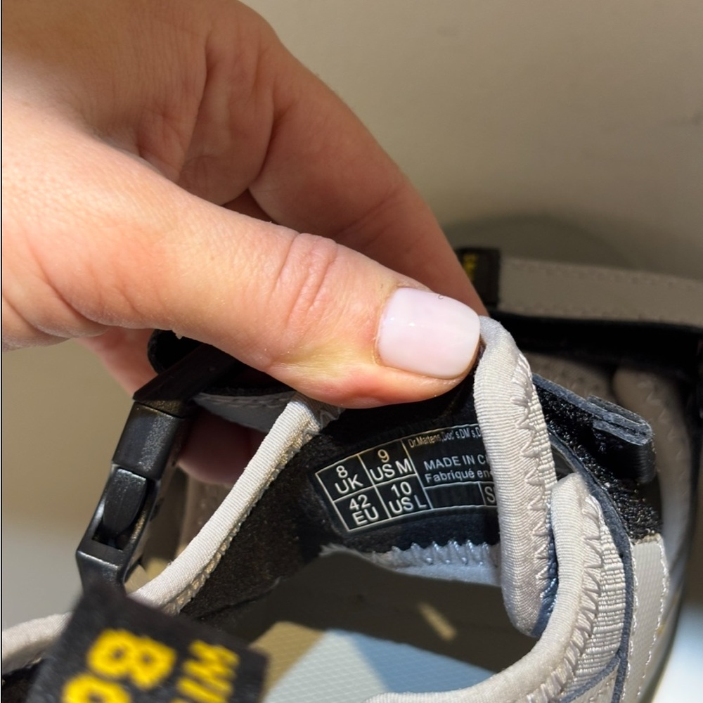 Dr. Martens Forster Webbing Sandals - Picture 7 of 7